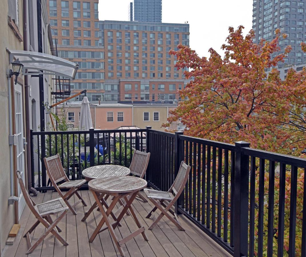 Riverhouse Extended Stay Apartment ジャージーシティ エクステリア 写真
