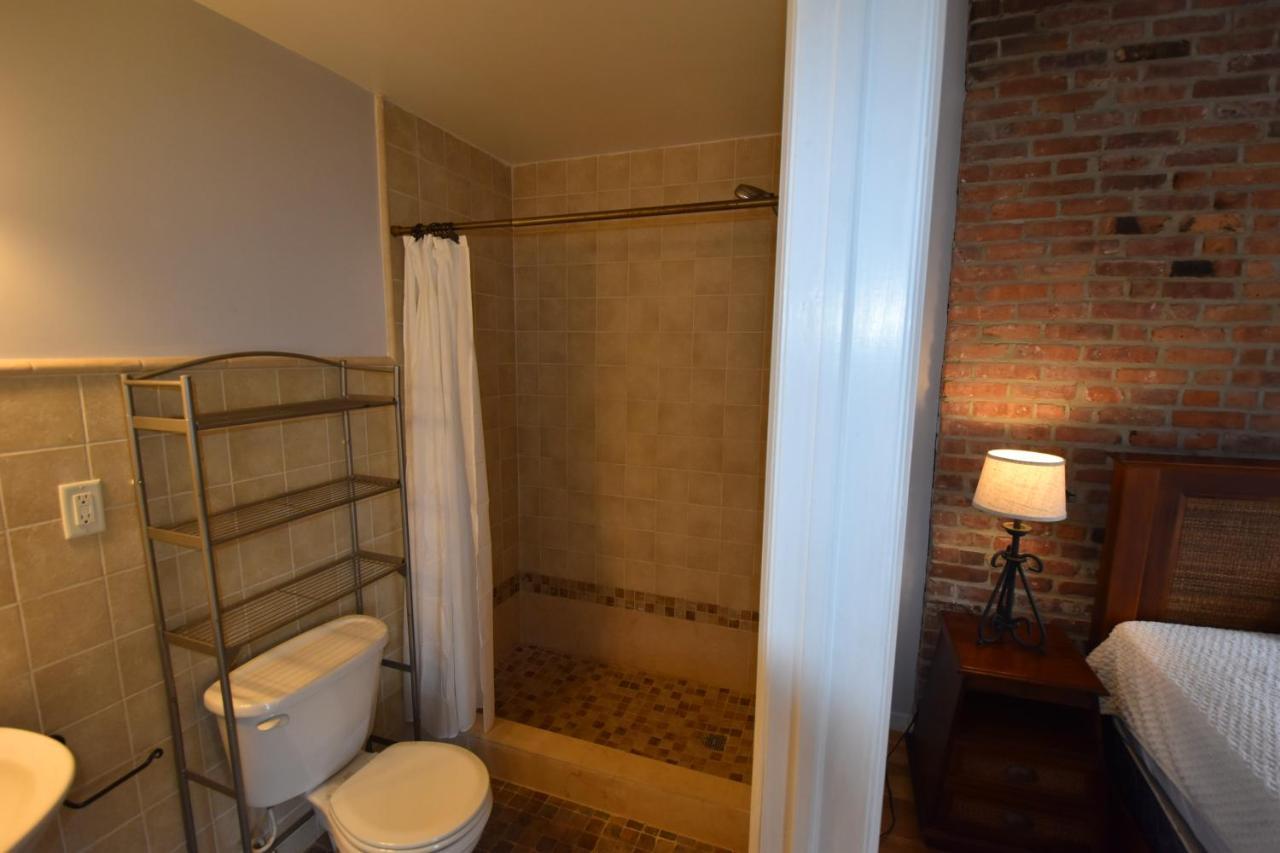 Riverhouse Extended Stay Apartment ジャージーシティ エクステリア 写真
