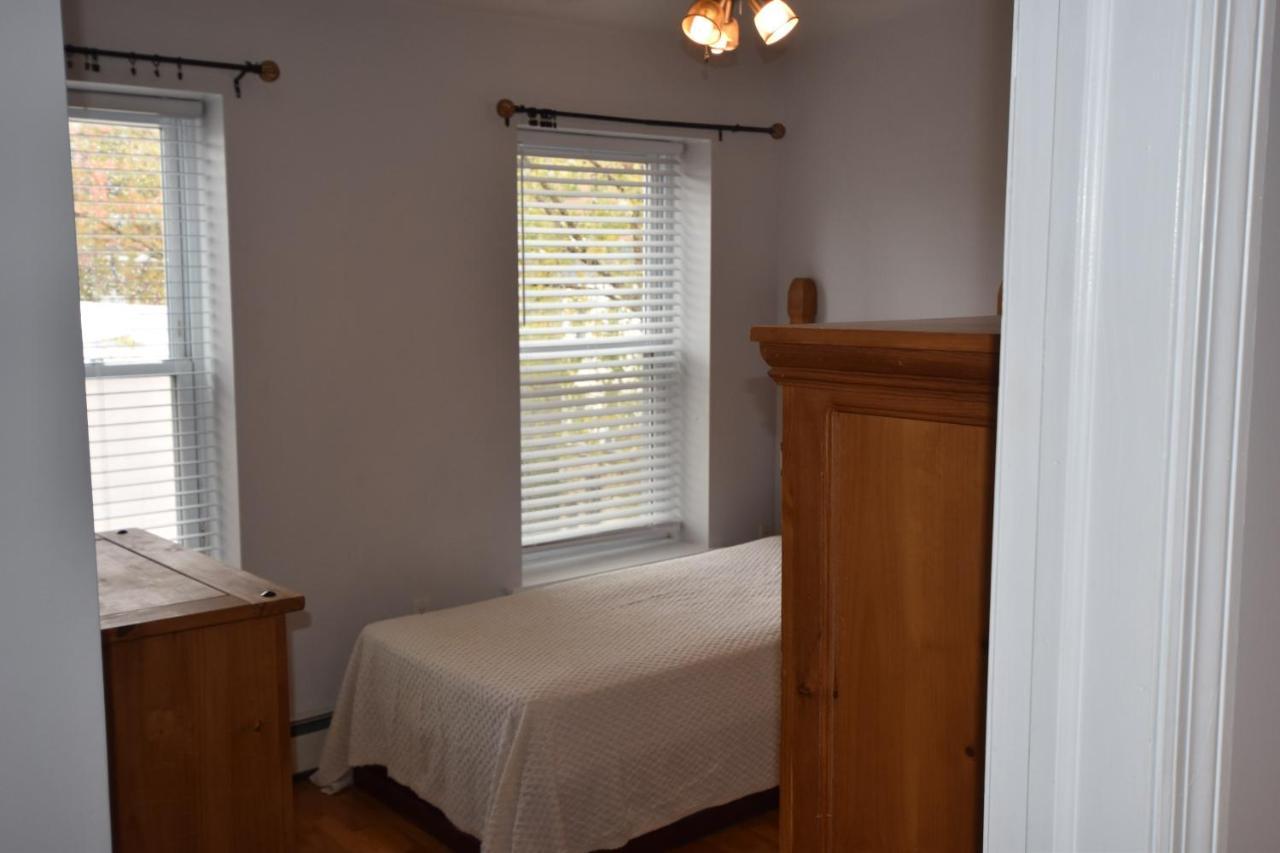 Riverhouse Extended Stay Apartment ジャージーシティ エクステリア 写真