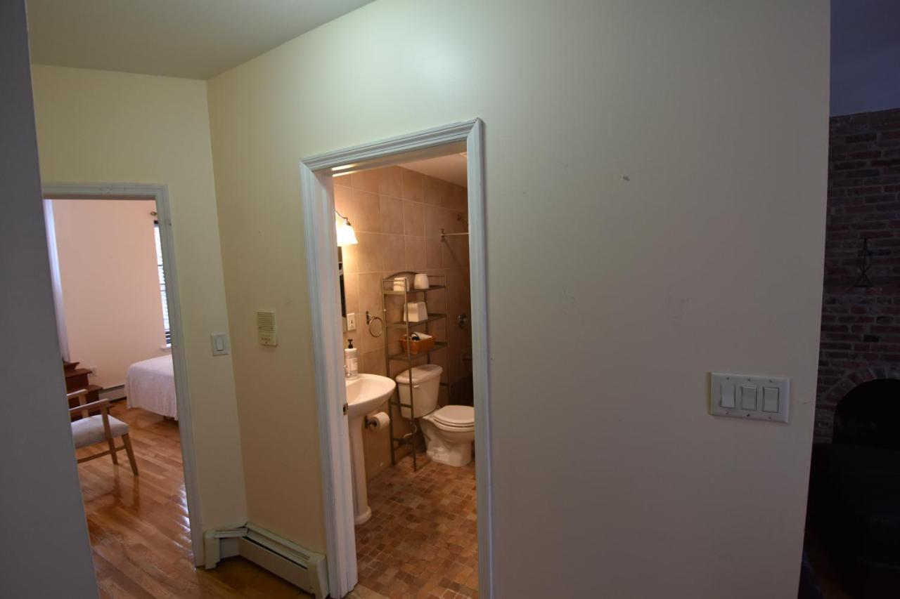 Riverhouse Extended Stay Apartment ジャージーシティ エクステリア 写真